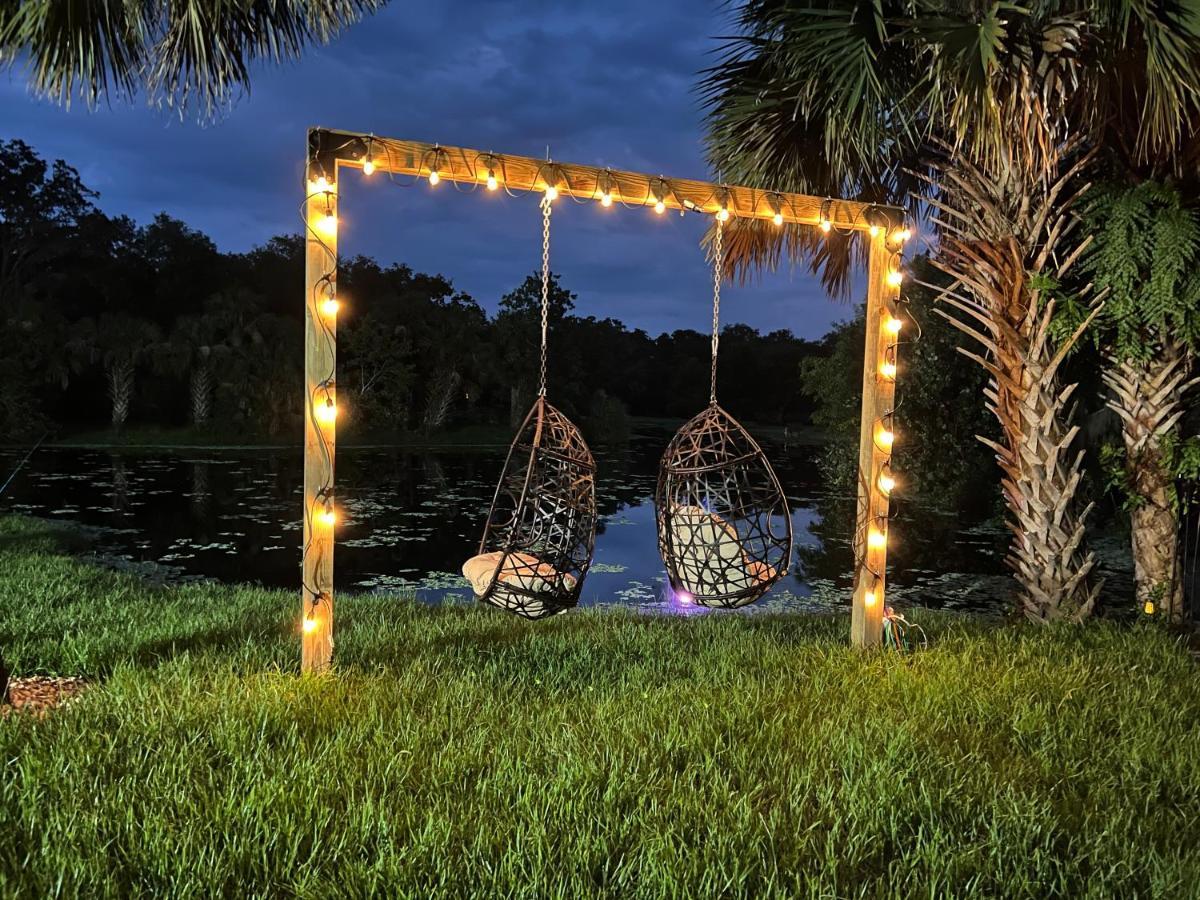 Lake Front Rv Experience Close To Port Canaveral And Kennedy Space Center Holiday park *